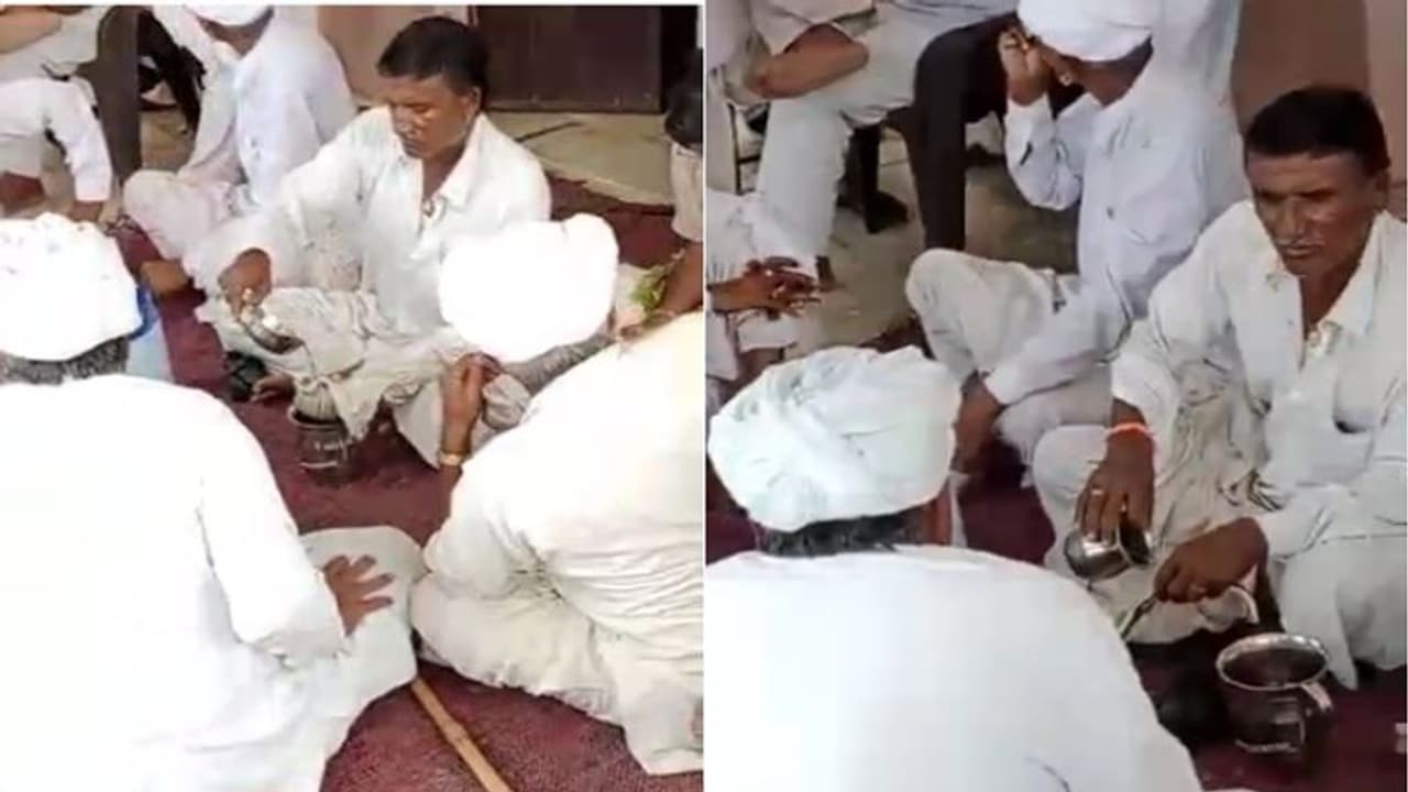 राजस्थान में आजादी के 75 वें साल पर सरकारी स्कूल में परोसी गई अफीम: एक दर्जन लोगों ने एक दूसरे से की मनुहार राजस्थान में आजादी के 75 वें साल पर सरकारी स्कूल में परोसी गई अफीम: एक दर्जन लोगों ने एक दूसरे से की मनुहार