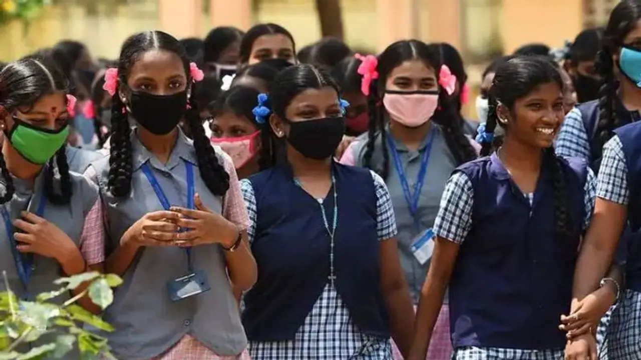 ஆகஸ்ட் 16 பள்ளி & கல்லூரிகளுக்கு விடுமுறை.. வெளியான அதிரடி உத்தரவு !