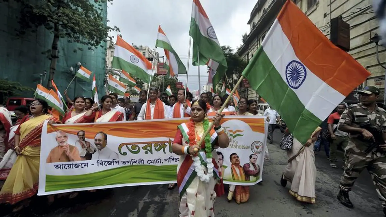 हर घर तिरंगा: भारतीय ध्वज के साथ 5 करोड़ से अधिक लोगों ने अपलोड की सेल्फी हर घर तिरंगा: भारतीय ध्वज के साथ 5 करोड़ से अधिक लोगों ने अपलोड की सेल्फी