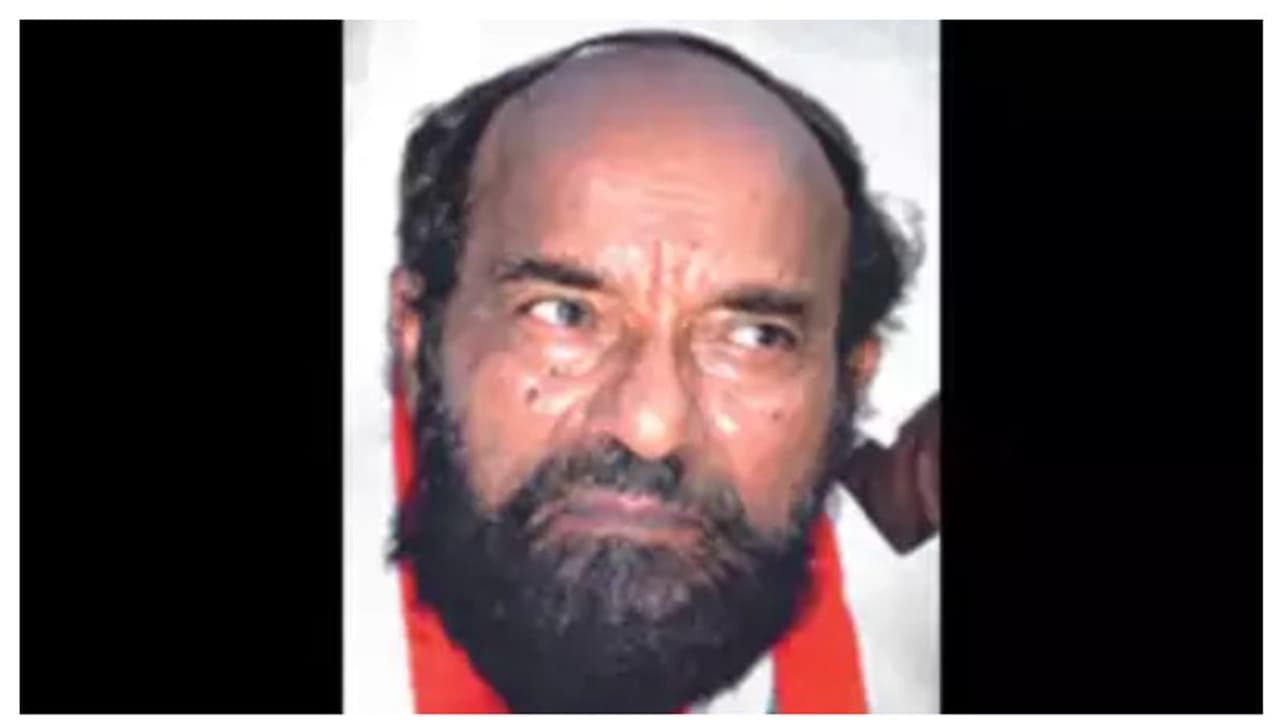 തെലങ്കാനയിൽ സിപിഎം വിട്ട് ടിആർഎസിൽ ചേർന്ന നേതാവ് കൊല്ലപ്പെട്ടു തെലങ്കാനയിൽ സിപിഎം വിട്ട് ടിആർഎസിൽ ചേർന്ന നേതാവ് കൊല്ലപ്പെട്ടു