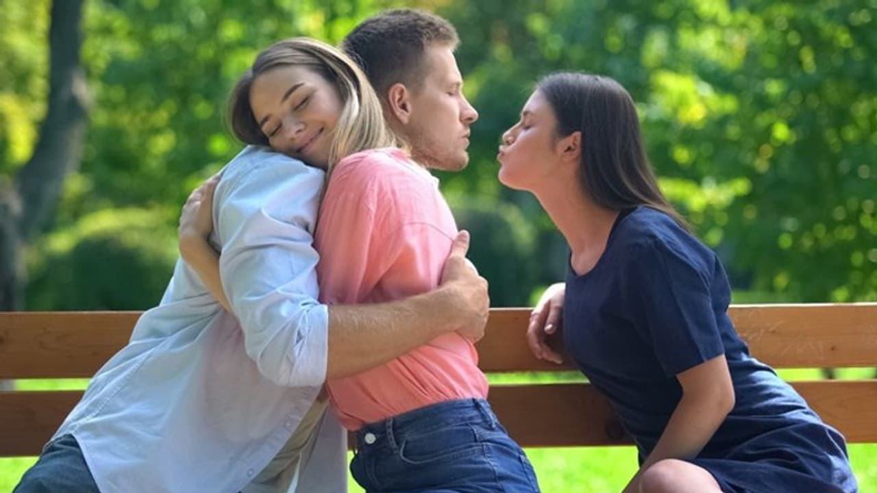 इस खिलाड़ी ने गैर मर्द से करा दी अपनी मंगेतर की शादी, चंद घंटों की खातिर लिया इतना बड़ा रिस्क इस खिलाड़ी ने गैर मर्द से करा दी अपनी मंगेतर की शादी, चंद घंटों की खातिर लिया इतना बड़ा रिस्क