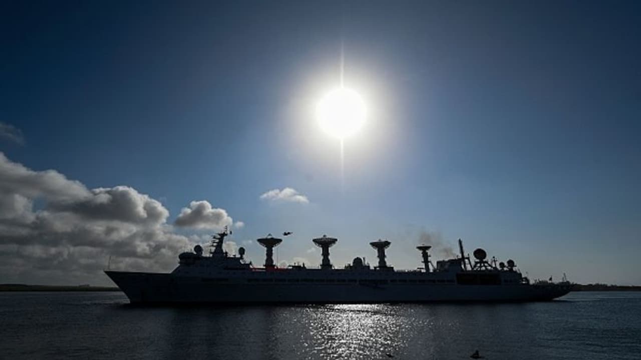 ചാരക്കപ്പലിന് ചുറ്റിക്കറങ്ങാൻ അവസരം, ചൈനയുമായി പ്രതിരോധ കരാർ; ഇന്ത്യയുമായി എല്ലാം ഉപേക്ഷിച്ചോ ഈ ദ്വീപ് രാജ്യം ചാരക്കപ്പലിന് ചുറ്റിക്കറങ്ങാൻ അവസരം, ചൈനയുമായി പ്രതിരോധ കരാർ; ഇന്ത്യയുമായി എല്ലാം ഉപേക്ഷിച്ചോ ഈ ദ്വീപ് രാജ്യം