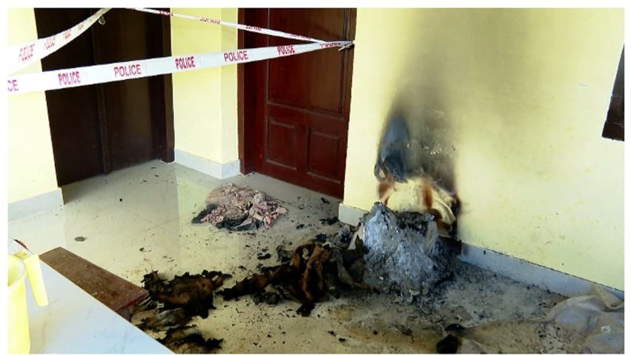 കോഴിക്കോട് ഡിവൈഎഫ്ഐ പ്രവര്‍ത്തകന്‍റെ വീടിന് നേരെ ബോംബേറ്