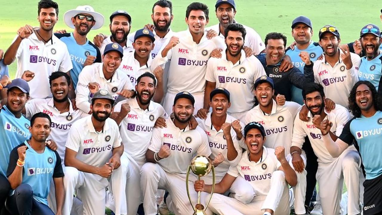 भारत को मिली टी20 विश्व कप 2026 की मेजबानी, जानें कौन होगा संयुक्त मेजबान, कहां खेली जाएगी चैंपियंस ट्राफी भारत को मिली टी20 विश्व कप 2026 की मेजबानी, जानें कौन होगा संयुक्त मेजबान, कहां खेली जाएगी चैंपियंस ट्राफी