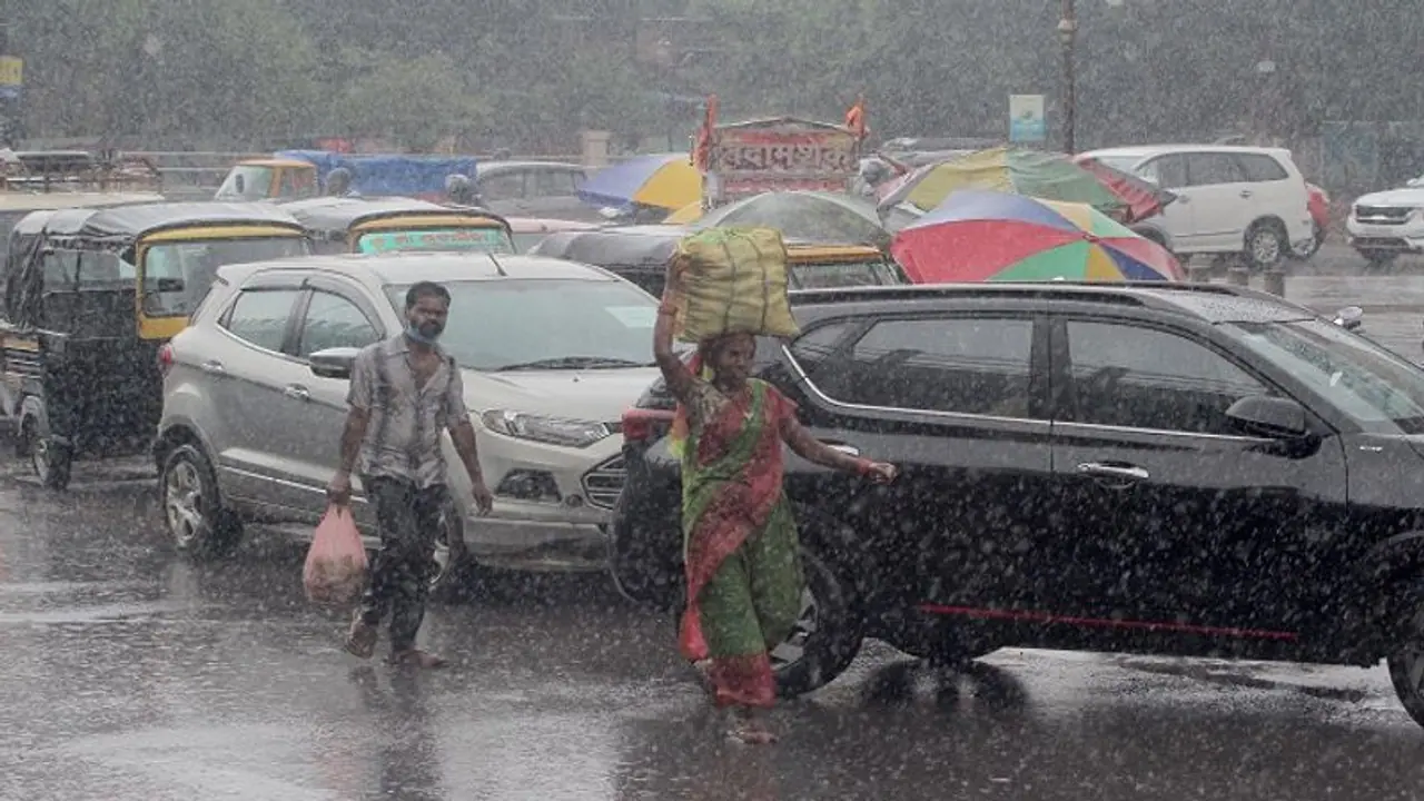 Gurugram employees advised to work from home today after heavy rain lashes Delhi NCR Gurugram employees advised to work from home today after heavy rain lashes Delhi NCR