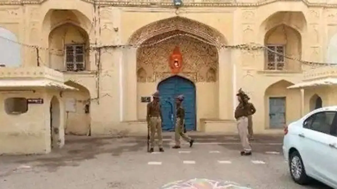  देश की दूसरी सबसे सुरक्षित जोधपुर जेल से बड़ी खबर, निकली ऐसी चीज कि मच गया हड़कंप