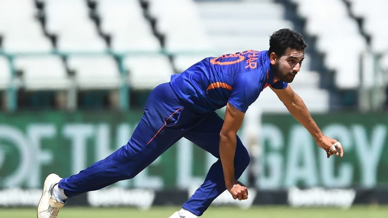 तीन गेंदबाजों की तिकड़ी ने जिम्बाबवे कैंप में मचाया हड़कंप, विकेट गिरते रहे और सेलिब्रेशन चलता रहा...