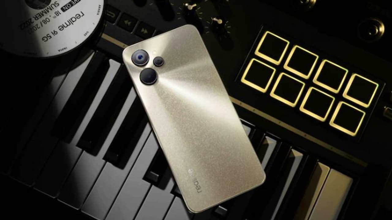 इंतजार खत्म! आ गया iPhone जैसी डिजाइन वाला Realme 9i 5G स्मार्टफोन, कीमत जान खरीदने का करेगा मन 