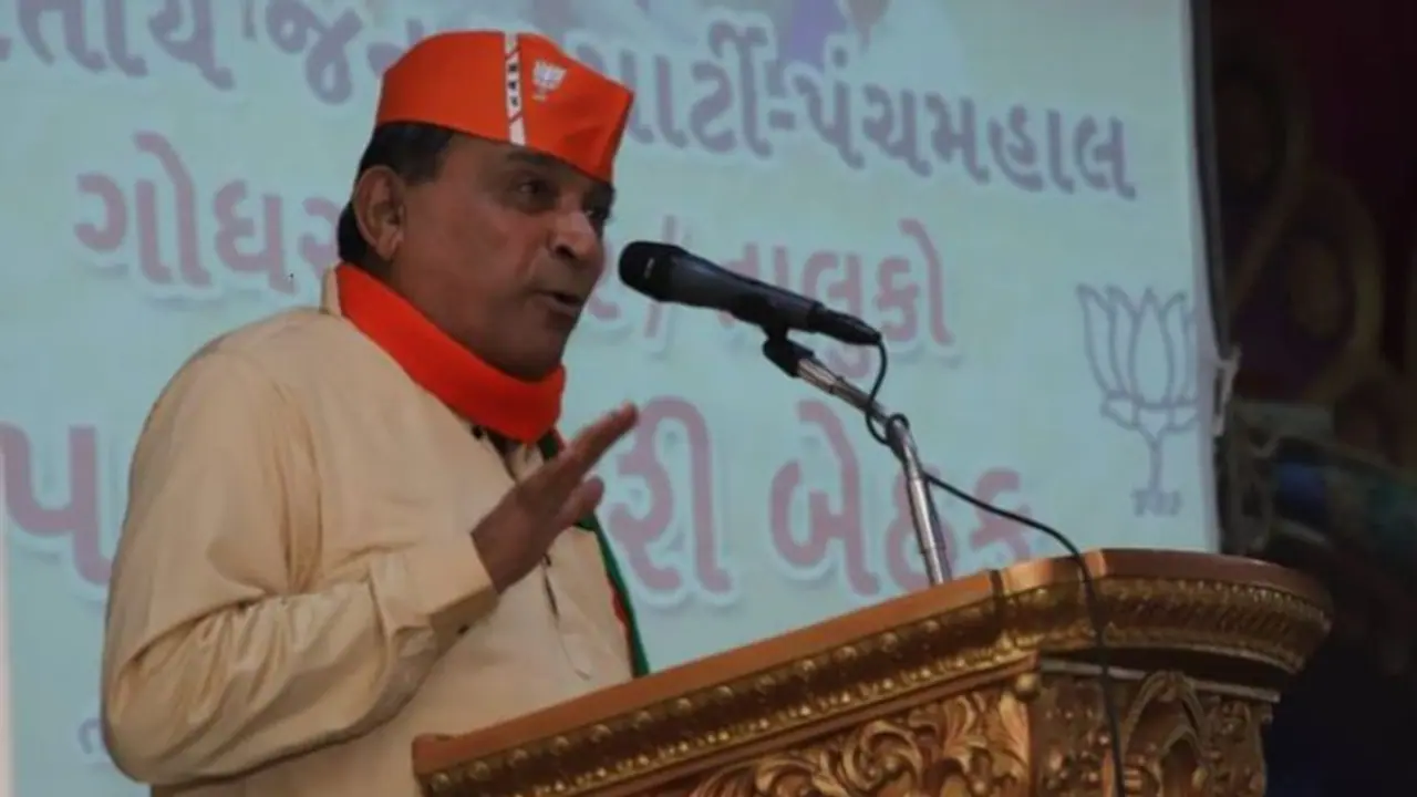 'അവര്‍ ബ്രാഹ്‌മണര്‍, നല്ല സംസ്‌കാരത്തിനുടമകള്‍'; ബില്‍ക്കീസ് ബാനു കേസിലെ പ്രതികളെക്കുറിച്ച് ബിജെപി എംഎല്‍എ