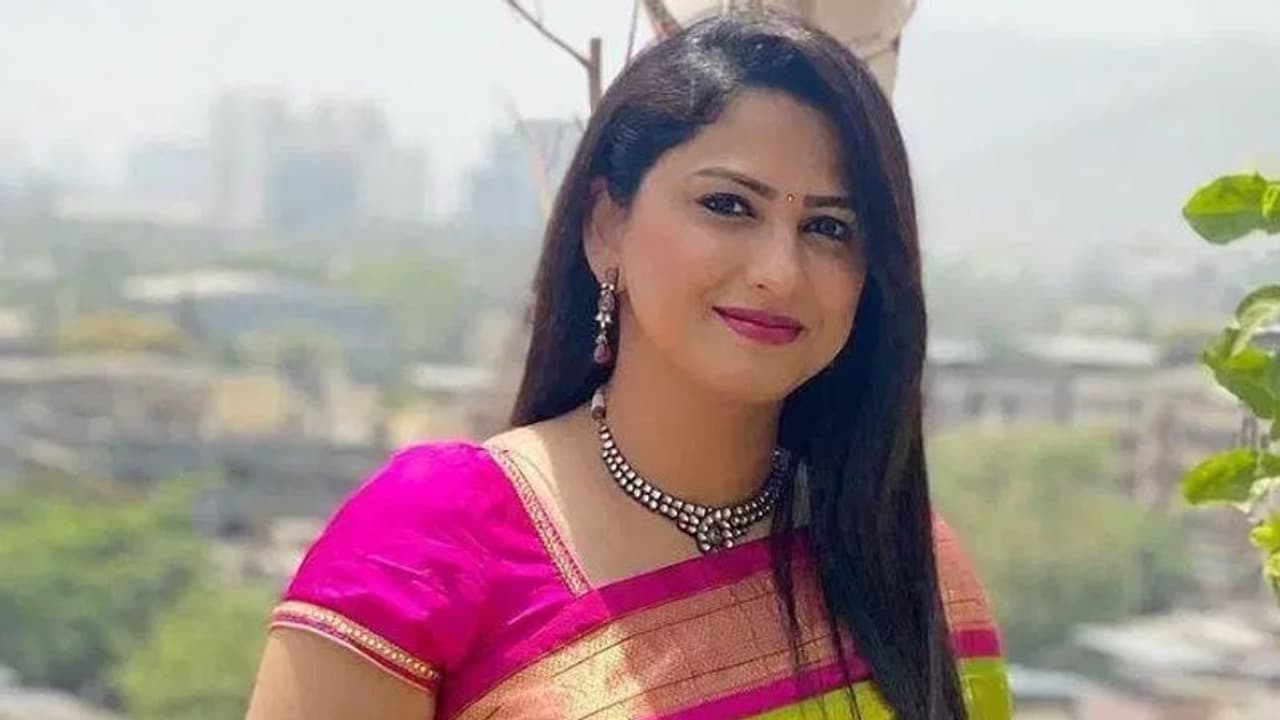 दूसरी बार मां बनने वाली रसोड़े में कुकर चढ़ाने वाली राशि, 3 साल पहले बनी थी एक बेटी की मम्मी दूसरी बार मां बनने वाली रसोड़े में कुकर चढ़ाने वाली राशि, 3 साल पहले बनी थी एक बेटी की मम्मी