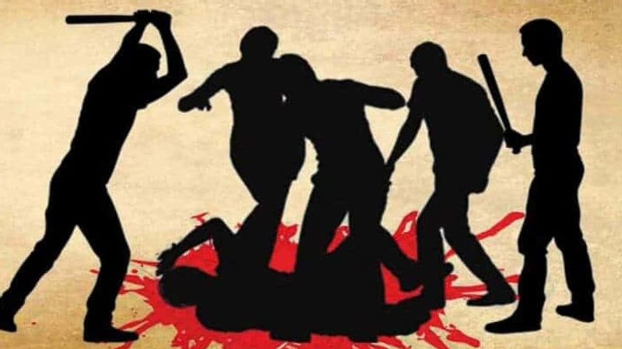 பெற்றோர் எதிர்ப்பை மீறி காதல் திருமணம்.. தலைதீபாவளி கொண்டாட சென்ற புதுமாப்பிள்ளை கூலிப்படையால் கொலை? பெற்றோர் எதிர்ப்பை மீறி காதல் திருமணம்.. தலைதீபாவளி கொண்டாட சென்ற புதுமாப்பிள்ளை கூலிப்படையால் கொலை?