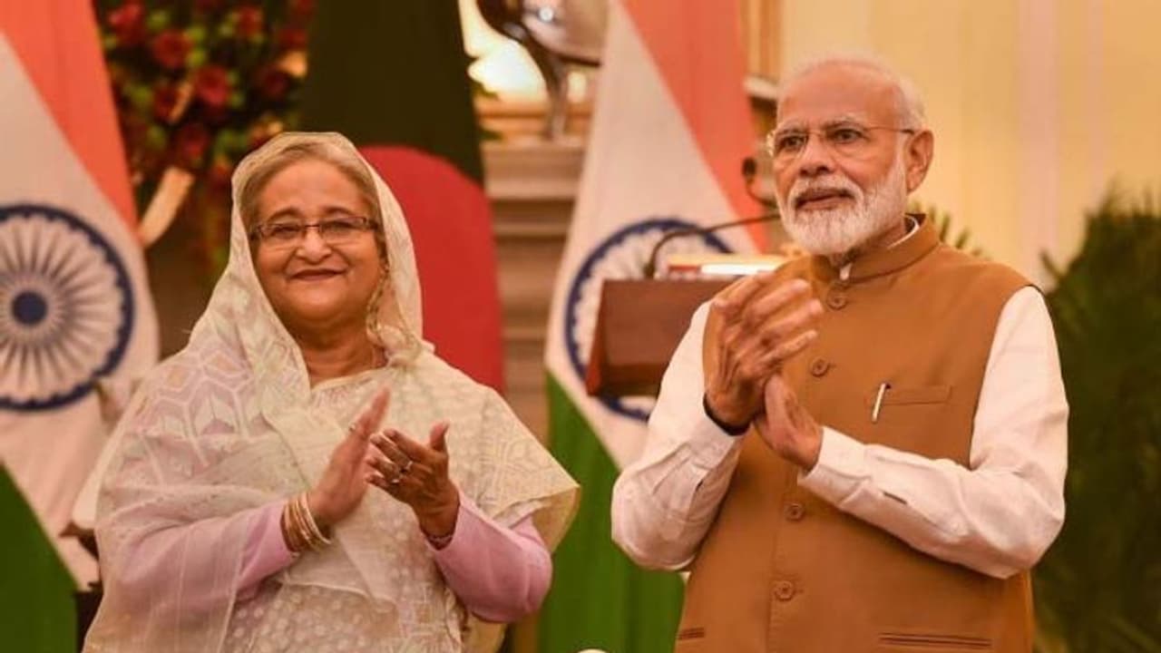 बांग्लादेश की PM शेख हसीना 6 8 सितंबर तक भारत के दौरे पर रहेंगी, दोनों देशों के रिश्तों में होगी एक नई शुरुआत
