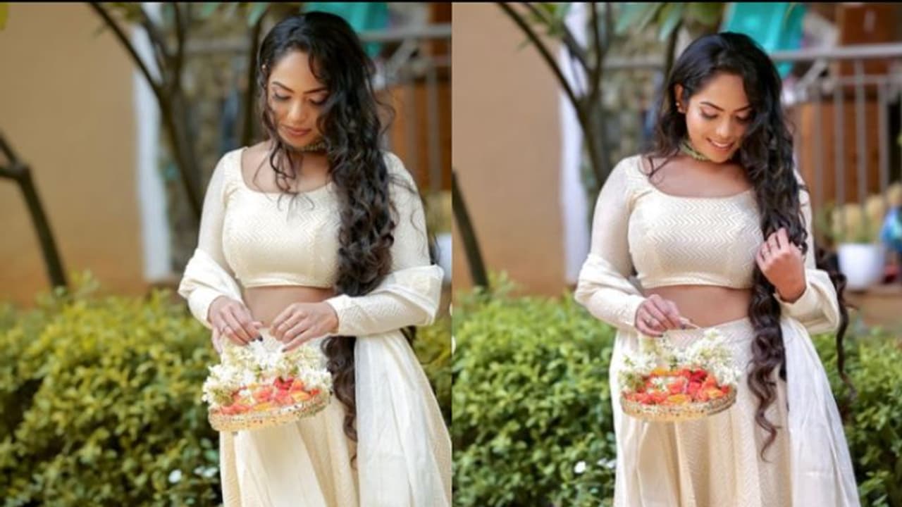 ഇത് നിമിഷ തന്നെയോ?, ഓണം ഫോട്ടോഷൂട്ട് കണ്ട് ആരാധകർക്ക് കൗതുകം ഇത് നിമിഷ തന്നെയോ?, ഓണം ഫോട്ടോഷൂട്ട് കണ്ട് ആരാധകർക്ക് കൗതുകം