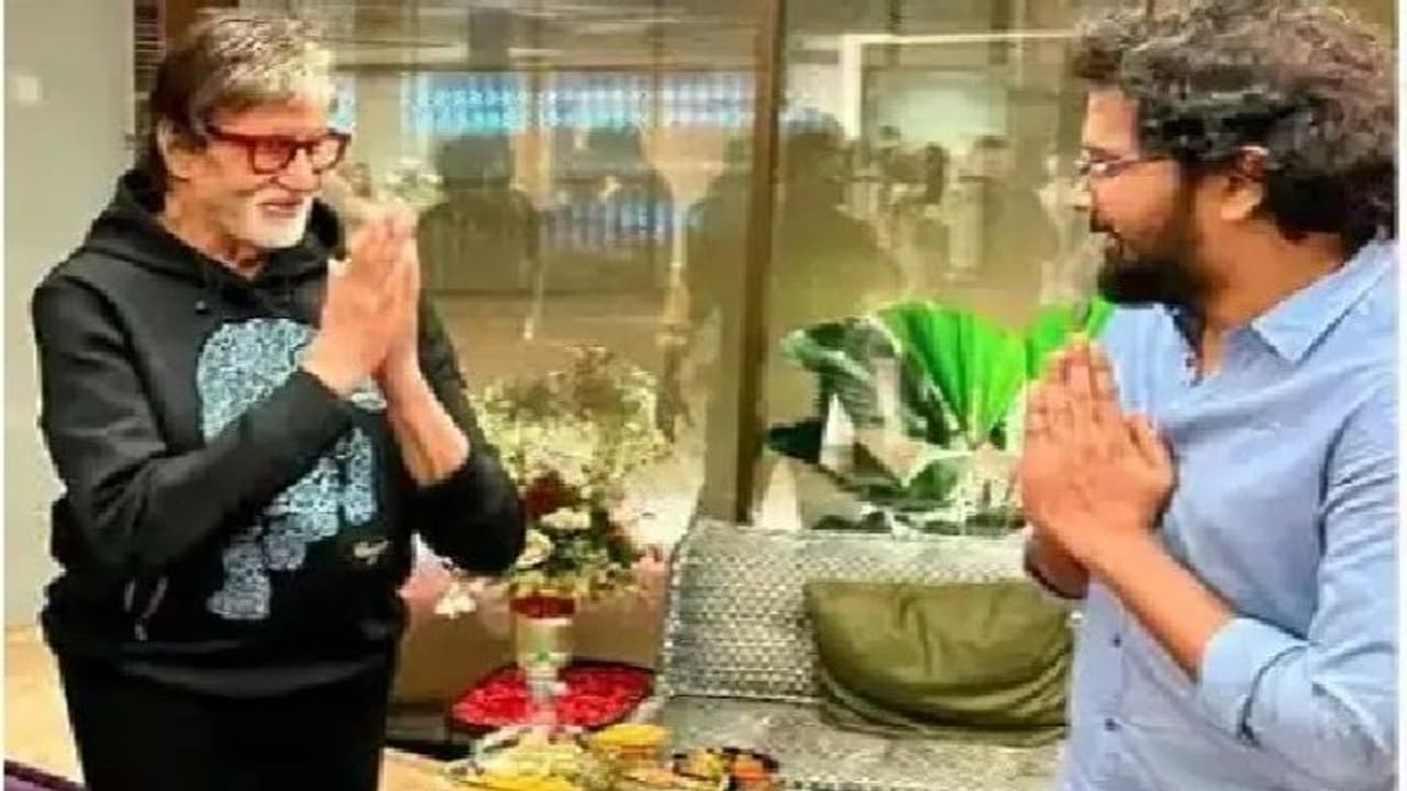 అమితాబచ్చన్ ను కలిసిన డైరెక్టర్ చందూ మొండేటి, ఏం మాట్లాడుకున్నారంటే..? అమితాబచ్చన్ ను కలిసిన డైరెక్టర్ చందూ మొండేటి, ఏం మాట్లాడుకున్నారంటే..?