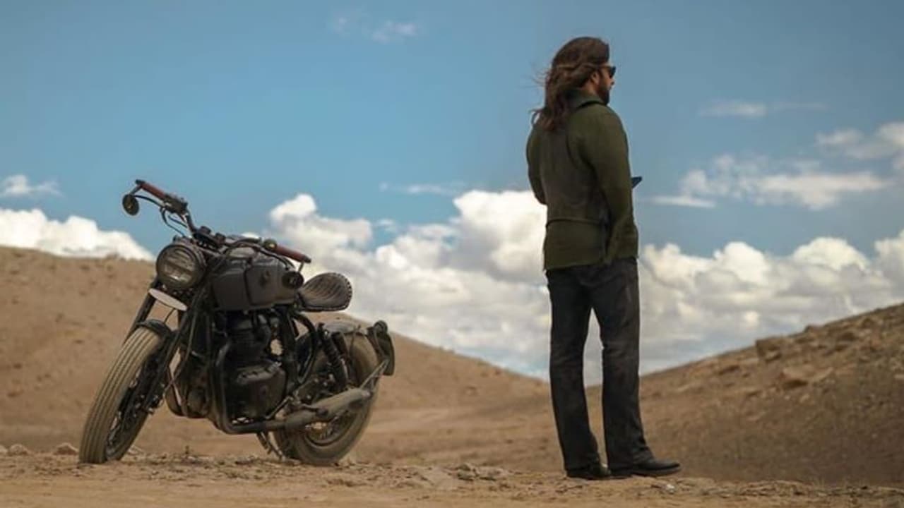 बॉयकॉट के बीच भाईजान ने लेह लद्दाख से शेयर की तस्वीर, इंटरनेट यूजर्स को पसंद आया नया लुक बॉयकॉट के बीच भाईजान ने लेह लद्दाख से शेयर की तस्वीर, इंटरनेट यूजर्स को पसंद आया नया लुक