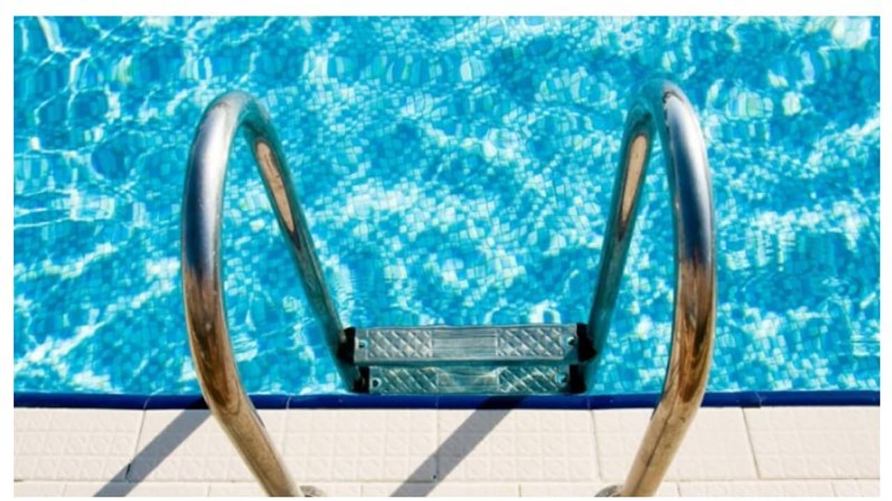 അഞ്ചു വയസ്സില്‍ താഴെയുള്ള കുട്ടികള്‍ക്ക് നീന്തല്‍ കുളങ്ങളില്‍ നിയന്ത്രണം; ഹോട്ടലുകള്‍ക്ക് നിര്‍ദ്ദേശം നല്‍കി