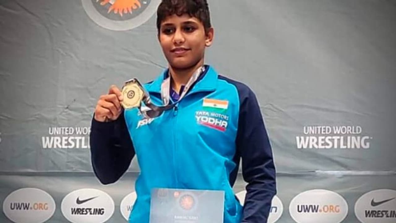 নয়া ইতিহাস গড়লেন অন্তিম পাঙ্ঘল, সোনা জিতলেন অনুর্ধব ২০ বিশ্ব কুস্তি চ্যাম্পিয়নশিপে নয়া ইতিহাস গড়লেন অন্তিম পাঙ্ঘল, সোনা জিতলেন অনুর্ধব ২০ বিশ্ব কুস্তি চ্যাম্পিয়নশিপে