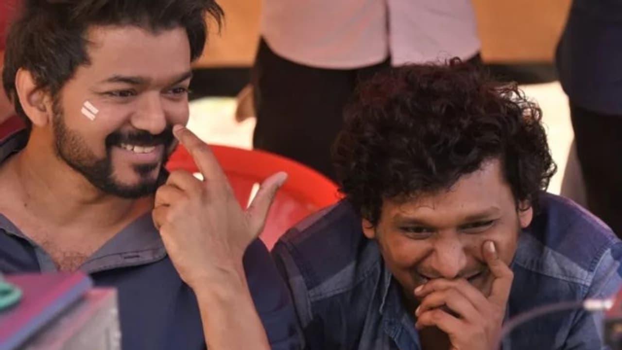 ശരിക്കും കളംമാറ്റി ലോകേഷ് കനകരാജ്; പാട്ടുകളില്ലാതെ 'ദളപതി 67', വിജയ് ഇനി ആക്ഷന് കിംഗ് ശരിക്കും കളംമാറ്റി ലോകേഷ് കനകരാജ്; പാട്ടുകളില്ലാതെ 'ദളപതി 67', വിജയ് ഇനി ആക്ഷന് കിംഗ്