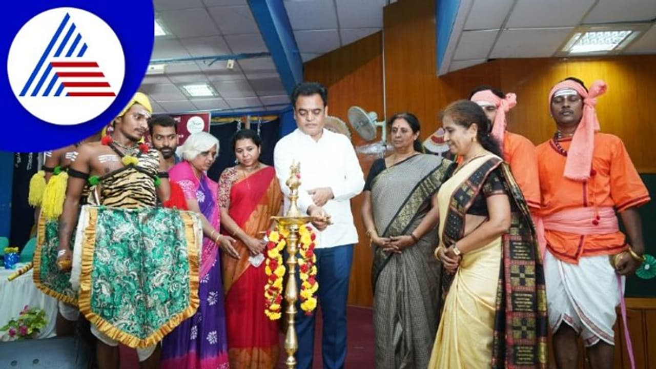 ಮಲ್ಲೇಶ್ವರಂ ಎಂಎಲ್ಎ ಕಾಲೇಜಿನಲ್ಲಿ ಯುವಸೌರಭದ ಸಂಭ್ರಮ ಮಲ್ಲೇಶ್ವರಂ ಎಂಎಲ್ಎ ಕಾಲೇಜಿನಲ್ಲಿ ಯುವಸೌರಭದ ಸಂಭ್ರಮ