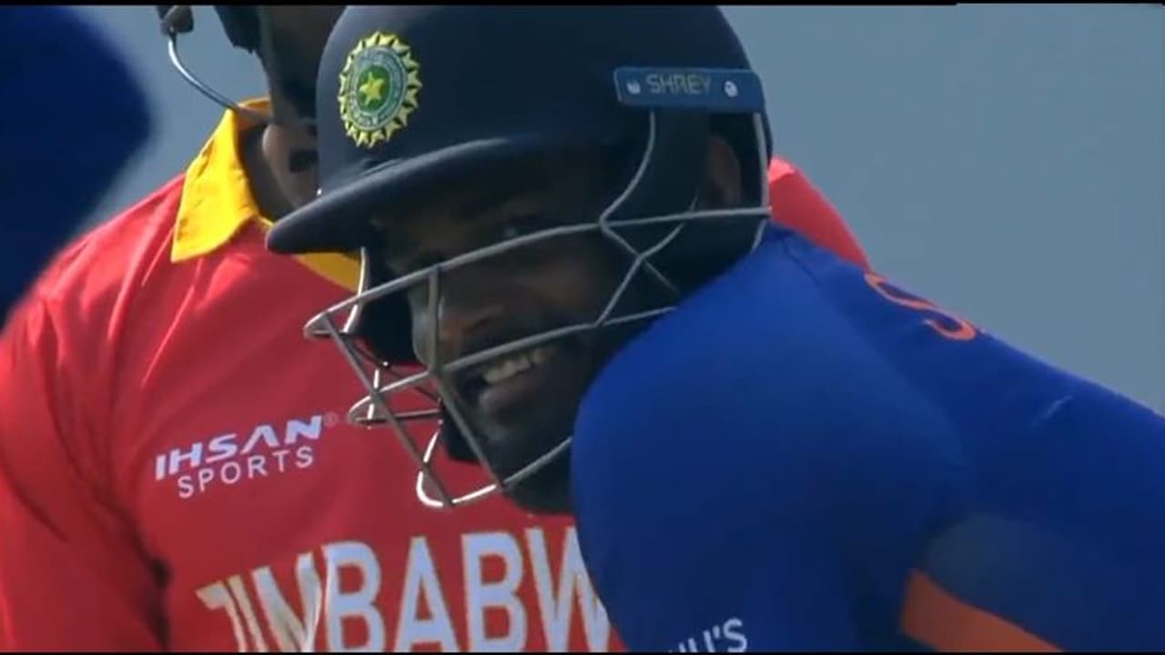 'ആരാധകരെ ശാന്തരാകുവിന്, ചേട്ടന് നിരാശപ്പെടുത്തില്ല'; അങ്ങ് സിംബാബ്വെയിലും സഞ്ജുവിനായി ആര്പ്പുവിളി വീഡിയോ 'ആരാധകരെ ശാന്തരാകുവിന്, ചേട്ടന് നിരാശപ്പെടുത്തില്ല'; അങ്ങ് സിംബാബ്വെയിലും സഞ്ജുവിനായി ആര്പ്പുവിളി വീഡിയോ