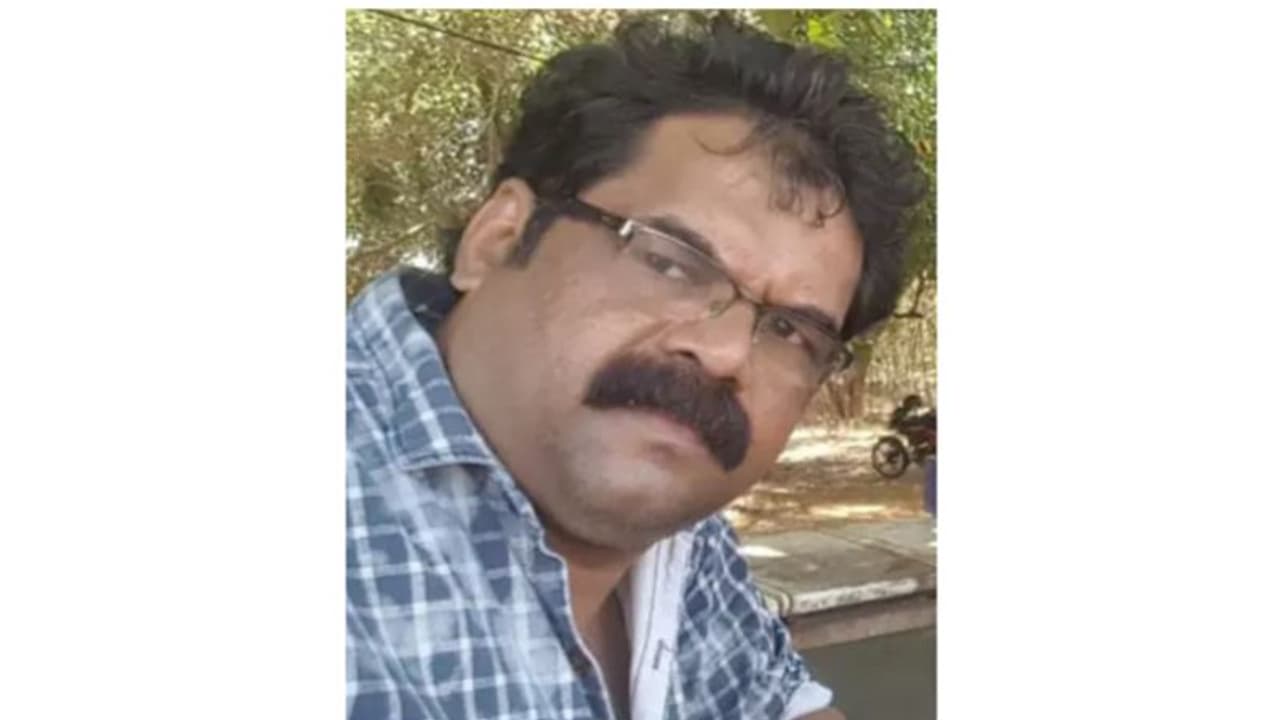 താമസ സ്ഥലത്തുവെച്ച് ഹൃദയാഘാതം; പ്രവാസി മലയാളി മരിച്ചു താമസ സ്ഥലത്തുവെച്ച് ഹൃദയാഘാതം; പ്രവാസി മലയാളി മരിച്ചു