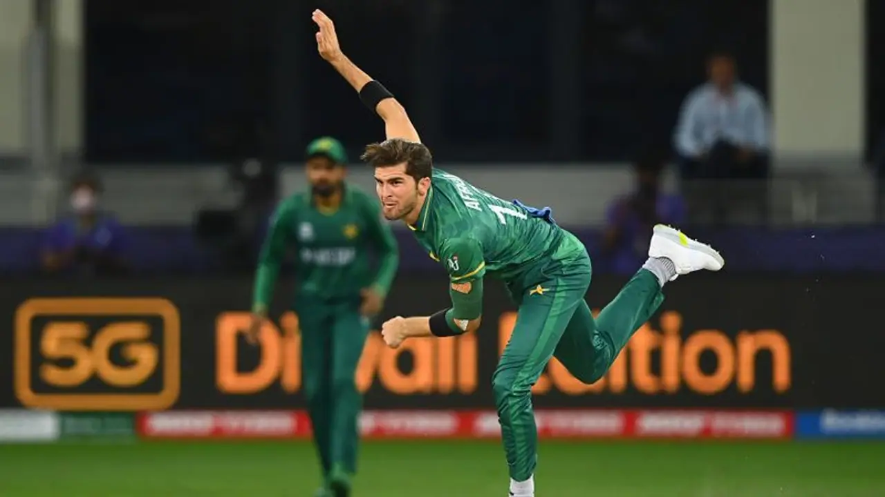 ടി20 ലോകകപ്പ്: ഇന്ത്യക്കെതിരെ പന്തെറിയാന്‍ ഷഹീന്‍ അഫ്രീദി എത്തുമോ; മറുപടി നല്‍കി റമീസ് രാജ