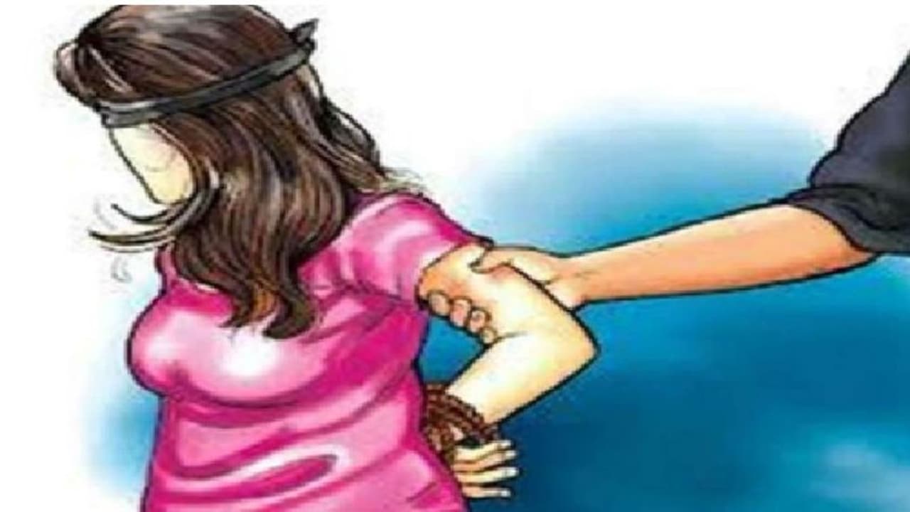 ದುಡ್ಡಿಗಾಗಿ ಮಗಳನ್ನೇ ಕಿಡ್ನಾಪ್‌ ಮಾಡಿದ ಅಮ್ಮ; ಪ್ಲಾನ್‌ ವರ್ಕೌಟ್‌ ಆಗದೇ ಈಗ ಪೊಲೀಸರ ಅತಿಥಿ