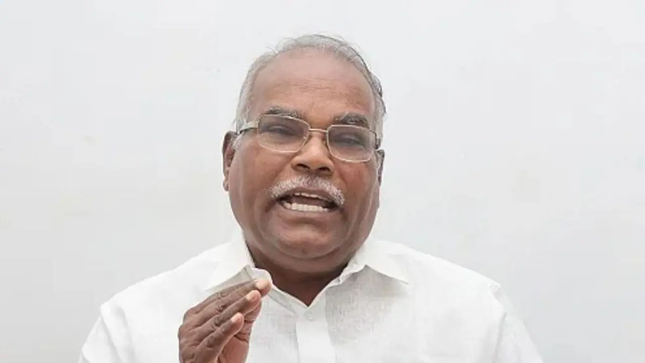 தமிழக மக்களுக்கு எதிராக செயல்படும் ஆளுநர்..! அரசியல் சாசனத்திற்கு விரோதமானது கே.பாலகிருஷ்ணன் ஆவேசம் தமிழக மக்களுக்கு எதிராக செயல்படும் ஆளுநர்..! அரசியல் சாசனத்திற்கு விரோதமானது கே.பாலகிருஷ்ணன் ஆவேசம்