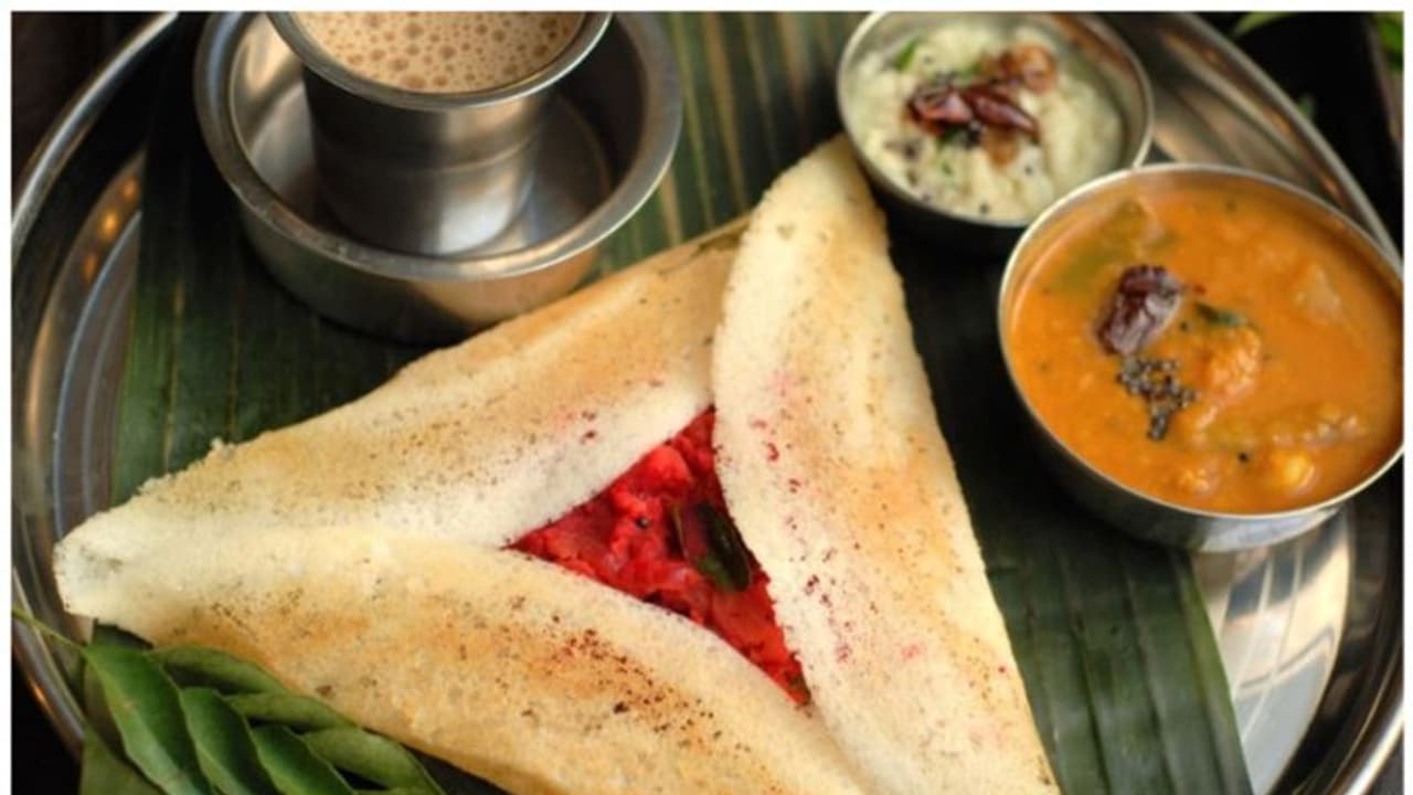 ബ്രേക്ക്ഫാസ്റ്റിന് ബീറ്റ്റൂട്ട് മസാല ദോശ ആയാലോ? റെസിപ്പി...