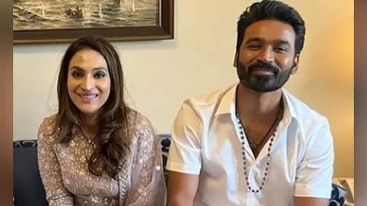 ವಿಚ್ಛೇದನದಿಂದ ಹಿಂದೆ ಸರಿದ ಧನುಷ್ ಐಶ್ವರ್ಯಾ ರಜನಿಕಾಂತ್? ದಾಂಪತ್ಯ ಮುಂದುವರೆಸಲು ನಿರ್ಧಾರ ವಿಚ್ಛೇದನದಿಂದ ಹಿಂದೆ ಸರಿದ ಧನುಷ್ ಐಶ್ವರ್ಯಾ ರಜನಿಕಾಂತ್? ದಾಂಪತ್ಯ ಮುಂದುವರೆಸಲು ನಿರ್ಧಾರ