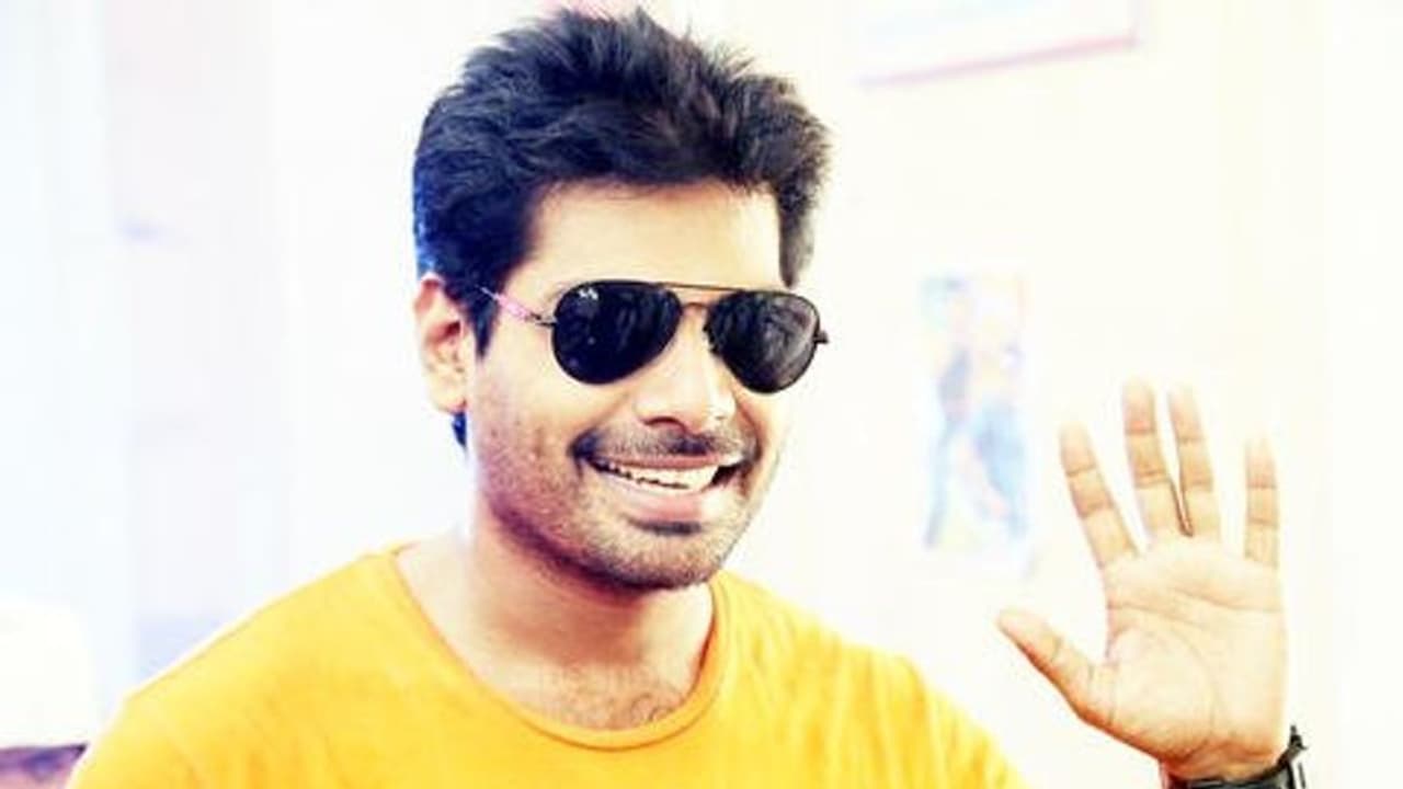 சென்னை மக்களே உஷார்.. கமல் வீட்டின் அருகே ஏற்பட்ட விபத்து! நூல் இழையில் உயிர்தப்பிய நடிகரின் பரபரப்பு பதிவு! 