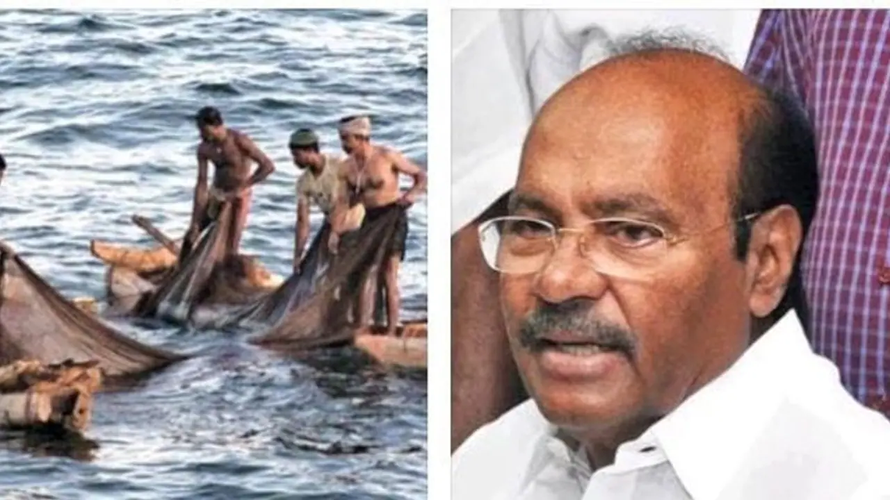 இலங்கை கடற்படை அடாவடி..! மீண்டும் 12 தமிழக மீனவர்கள் கைது..! மத்திய அமைச்சரின் கவலை பயன்தராது ராமதாஸ் ஆவேசம் இலங்கை கடற்படை அடாவடி..! மீண்டும் 12 தமிழக மீனவர்கள் கைது..! மத்திய அமைச்சரின் கவலை பயன்தராது ராமதாஸ் ஆவேசம்