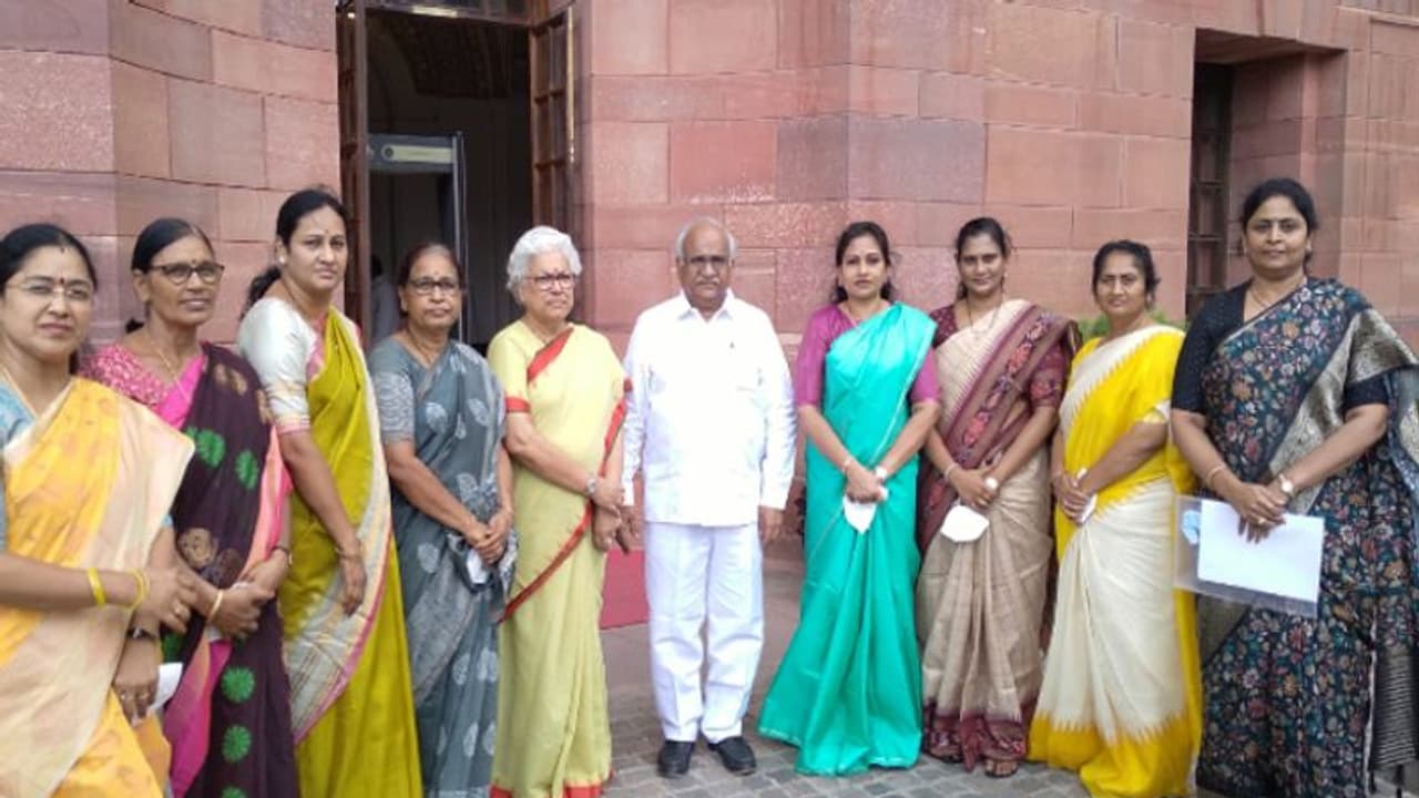 వైసీపీ ఎంపీ గోరంట్ల మాధవ్‌ వీడియో వ్యవహారం‌పై రాష్ట్రపతికి ఫిర్యాదు