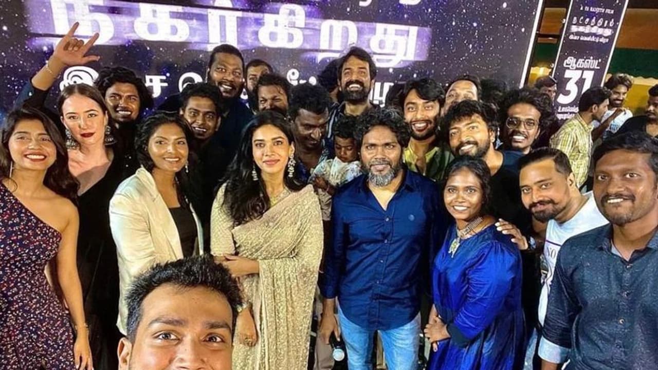 'கபாலி' படத்தால் மன உளைச்சலுக்கு ஆளானேன்! முதல் முறையாக பா.ரஞ்சித் வெளியிட்ட தகவல்! 'கபாலி' படத்தால் மன உளைச்சலுக்கு ஆளானேன்! முதல் முறையாக பா.ரஞ்சித் வெளியிட்ட தகவல்!