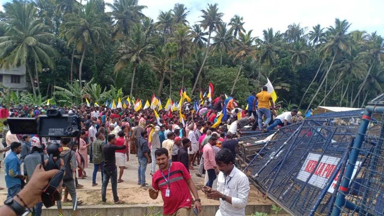 'ന്യായമായ ആവശ്യങ്ങൾ നേടിയെടുക്കും വരെ സമരം തുടരും'; ലത്തീൻ അതിരൂപതയ്ക്ക് കീഴിലെ പള്ളികളിൽ നാളെ സർക്കുലർ 