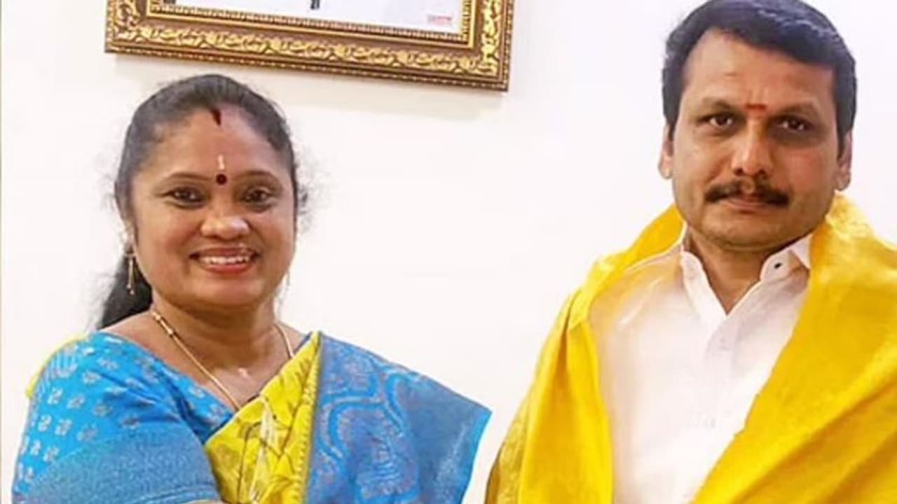 அண்ணாமலை ஒரே பாட்டுல CM ஆகணுமா.? மாதம் 50 ஆயிரம் கொடுத்தா மாநிலப் பொறுப்பு... டாரா கிழித்த மைதிலி. 