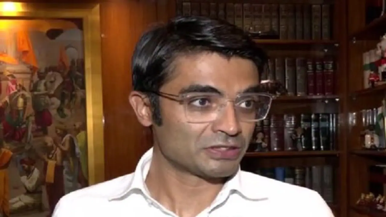 కాంగ్రెస్ షాక్: పార్టీకి రాజీనామా చేసిన జైవీర్ షెర్గిల్ కాంగ్రెస్ షాక్: పార్టీకి రాజీనామా చేసిన జైవీర్ షెర్గిల్