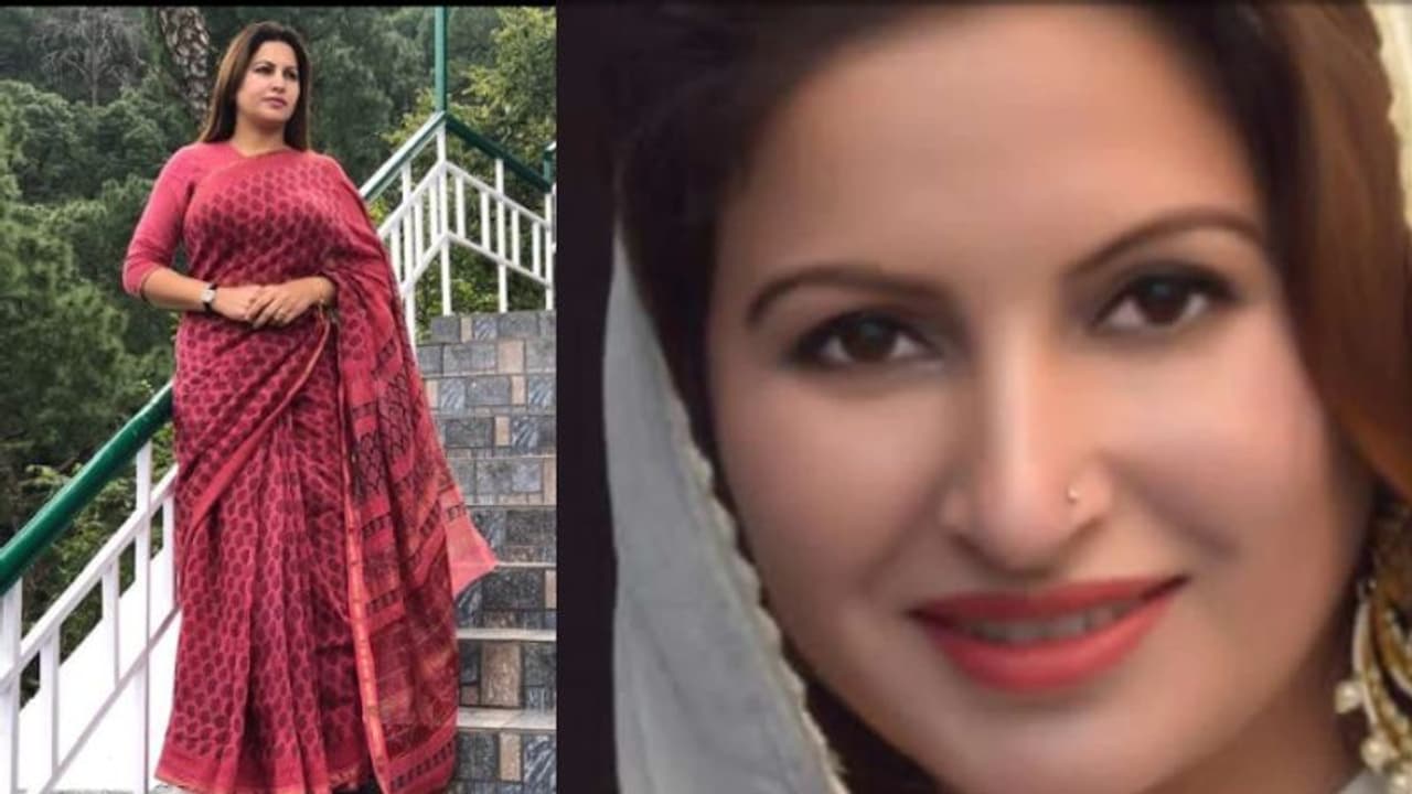 'ഭക്ഷണത്തിൽ എന്തോ കലർത്തിയ പോലെ, അവൾ പറഞ്ഞു', ബിജെപി നേതാവ് സൊനാലി ഫോഗട്ടിന്റെ മരണം കൊലപാതകമെന്ന് സഹോദരി 'ഭക്ഷണത്തിൽ എന്തോ കലർത്തിയ പോലെ, അവൾ പറഞ്ഞു', ബിജെപി നേതാവ് സൊനാലി ഫോഗട്ടിന്റെ മരണം കൊലപാതകമെന്ന് സഹോദരി