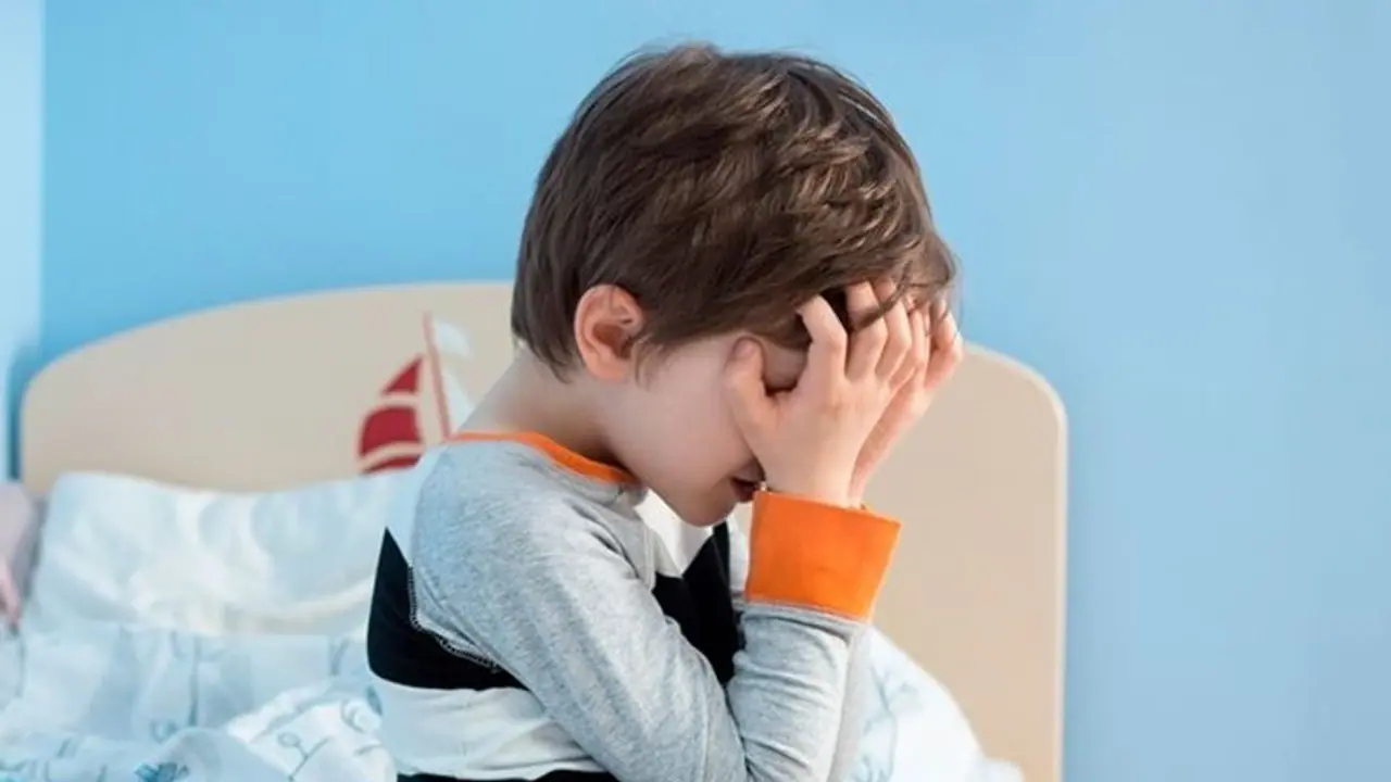 Headache in Children : കുട്ടികളില്‍ ഇടവിട്ട് കാണുന്ന തലവേദന; നിസാരമല്ല ഇത്...