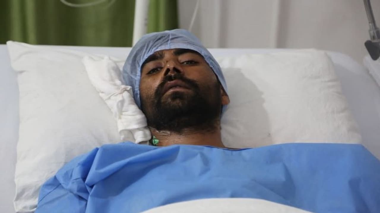 LOC पर घुसपैठ की दो कोशिश नाकाम, पकड़े गए आतंकी ने बताया पाकिस्तानी खुफिया एजेंसी ने 30 हजार रुपए देकर भेजा LOC पर घुसपैठ की दो कोशिश नाकाम, पकड़े गए आतंकी ने बताया पाकिस्तानी खुफिया एजेंसी ने 30 हजार रुपए देकर भेजा