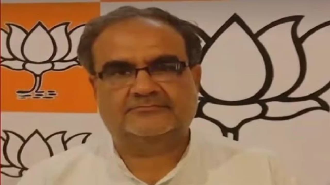 भूपेंद्र चौधरी को बुलाया गया दिल्ली, बनाए जा सकते हैं यूपी बीजेपी के अध्यक्ष भूपेंद्र चौधरी को बुलाया गया दिल्ली, बनाए जा सकते हैं यूपी बीजेपी के अध्यक्ष