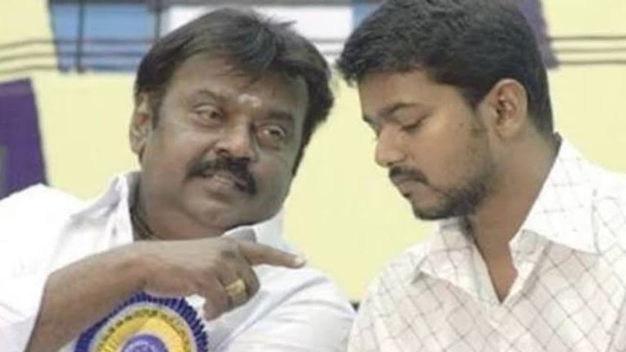 அண்ணா உங்கள் அன்புக்கு நான் அடிமை.. விஜயகாந்துக்கு இளையதளபதி விஜய் வாழ்த்து.. வைரல் ஆகும் மடல். அண்ணா உங்கள் அன்புக்கு நான் அடிமை.. விஜயகாந்துக்கு இளையதளபதி விஜய் வாழ்த்து.. வைரல் ஆகும் மடல்.