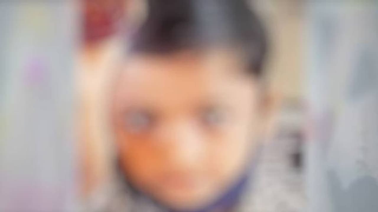 കളര് പെൻസിൽ വിഴുങ്ങിയ 6 വയസ്സുകാരന് ശ്വാസം നൽകി അധ്യാപകര്, അവസരോചിത ഇടപെടലിൽ പുതുജീവൻ കളര് പെൻസിൽ വിഴുങ്ങിയ 6 വയസ്സുകാരന് ശ്വാസം നൽകി അധ്യാപകര്, അവസരോചിത ഇടപെടലിൽ പുതുജീവൻ