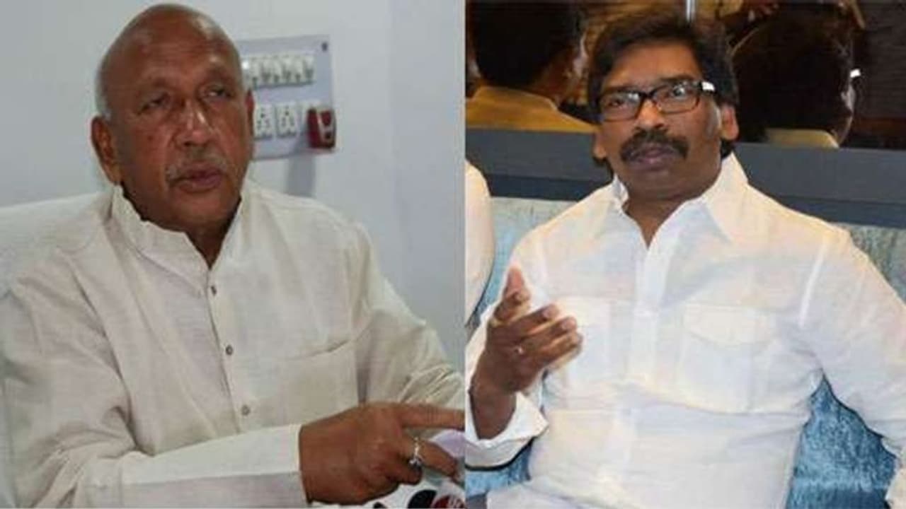 झारखंड की राजनीति में बवाल...निर्दलीय विधायक सरयू राय ने दिया संकेत, तीन साल के लिए जा सकती है सीएम की सदस्यता झारखंड की राजनीति में बवाल...निर्दलीय विधायक सरयू राय ने दिया संकेत, तीन साल के लिए जा सकती है सीएम की सदस्यता