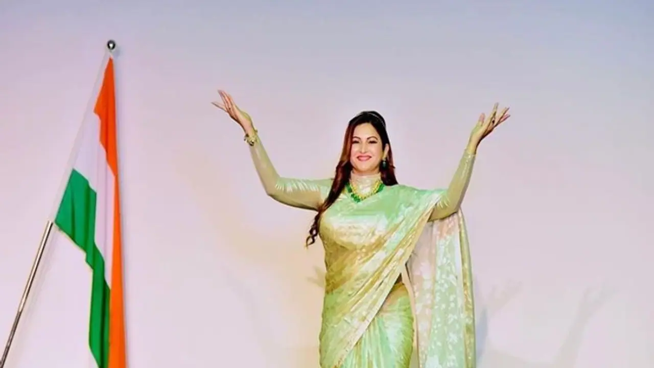 সোনালী ফোগাট হত্যাকাণ্ডে গ্রেফতার দুই, ময়নাতদন্তের রিপোর্টে মিলল একাধিক আঘাতের চিহ্ন সোনালী ফোগাট হত্যাকাণ্ডে গ্রেফতার দুই, ময়নাতদন্তের রিপোর্টে মিলল একাধিক আঘাতের চিহ্ন