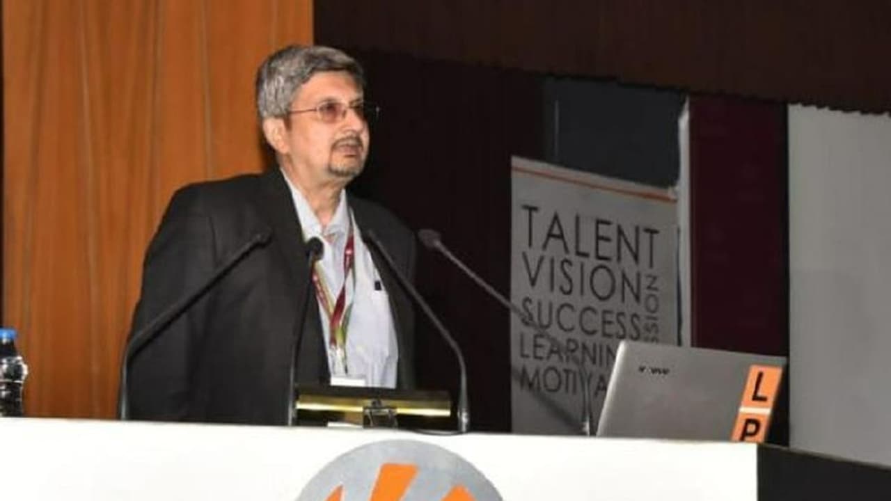  ರಕ್ಷಣಾ ಬಜೆಟ್‌ನ ಶೇ. 5ರಷ್ಟು ಮಾತ್ರ ಸಂಶೋಧನೆಗೆ ಬಳಸಲಾಗುತ್ತಿದೆ ಇದು ಸಾಲದು: ಡಿಆರ್‌ಡಿಒ ಮುಖ್ಯಸ್ಥ 