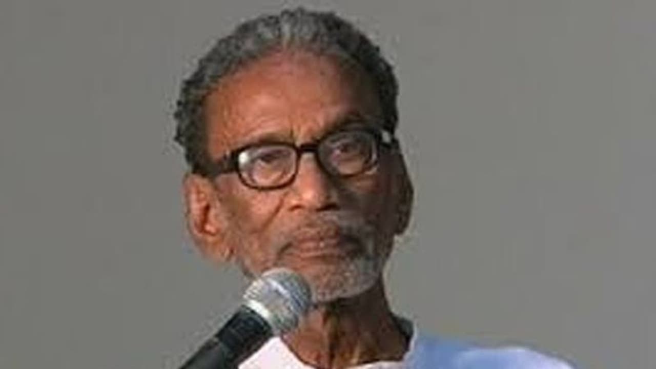 தமிழ்நாட்டில் 35% பிற மொழியினரா? இந்திய மொழிகள் வளர்ச்சிக் குழுத் தலைவர் அறிக்கை. கொதிக்கும் பழ.நெடுமாறன். தமிழ்நாட்டில் 35% பிற மொழியினரா? இந்திய மொழிகள் வளர்ச்சிக் குழுத் தலைவர் அறிக்கை. கொதிக்கும் பழ.நெடுமாறன்.