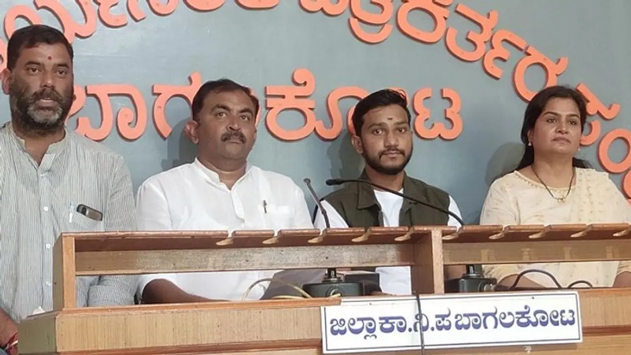 ಬಾಗಲಕೋಟೆಯಲ್ಲಿ ಅದ್ಧೂರಿ ದಸರಾ ಉತ್ಸವಕ್ಕೆ ನಿರ್ಧಾರ: 9 ದಿನವೂ 9 ವಿಶೇಷ ಕಾರ್ಯಕ್ರಮ