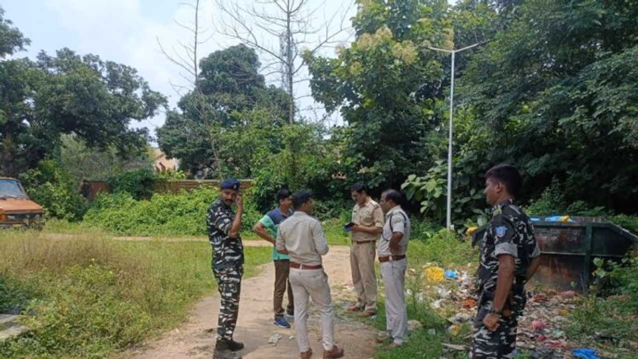 झारखंड में एक और जवान ने किया सुसाइड, सीआरपीएफ कांस्टेबल ने खुद की सर्विस रिवाल्वर से मारी गोली