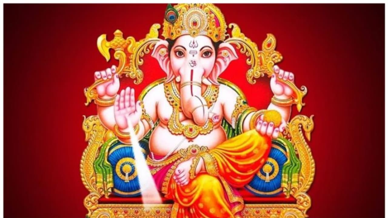 Ganesh Chaturthi 2022: బొజ్జ గణపయ్య అనుగ్రహం కలగాలంటే గణేశుడికి ఇష్టమైన నైవేద్యాలు సమర్పించాల్సిందే?